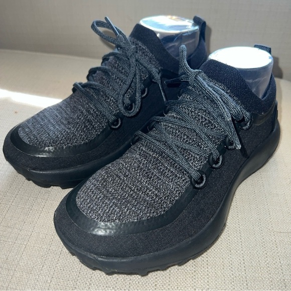 Allbirds Women's Trail Runners SWT Charcoal Size 7.5M EXCELLENT - Picture 2 of 11